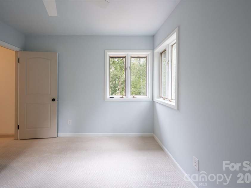 93 White Pine Drive, Fletcher, NC 28732.  MLS# CAR4428207, YatesRealty ID 53064. 