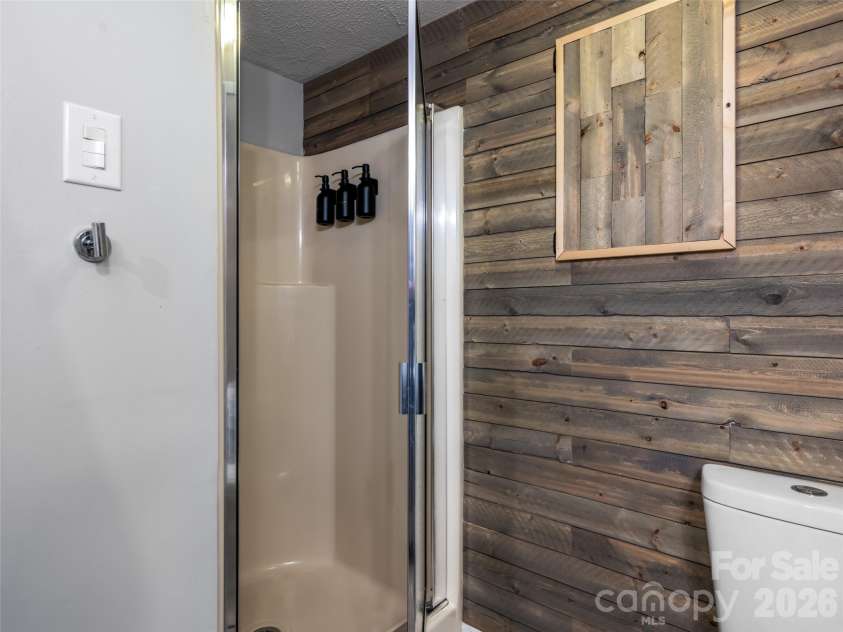 245 Weston Road, Arden, NC 28704.  MLS# CAR4413873, YatesRealty ID 53065. 