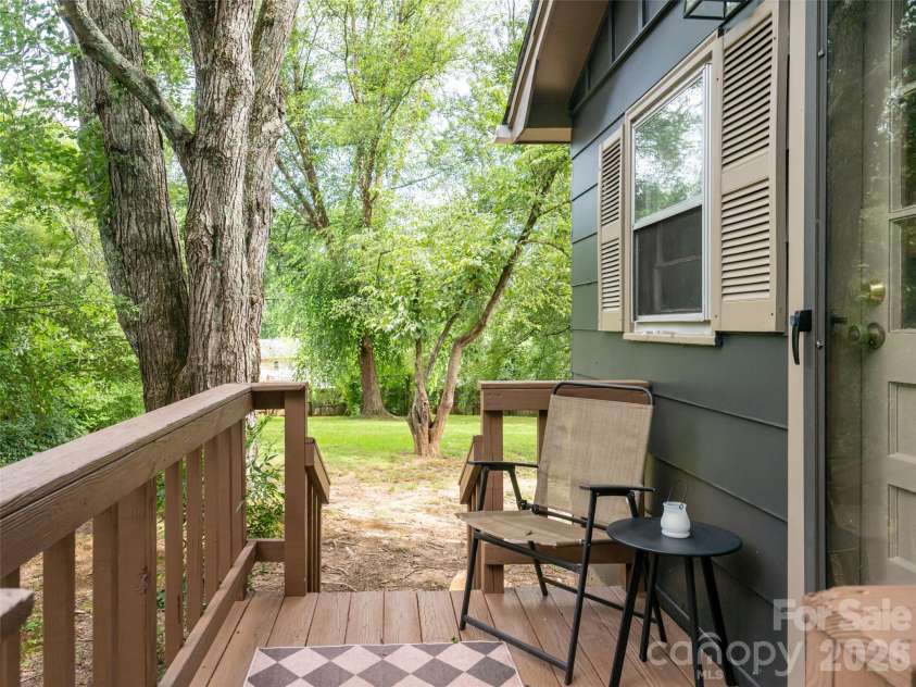 245 Weston Road, Arden, NC 28704.  MLS# CAR4413873, YatesRealty ID 53065. 