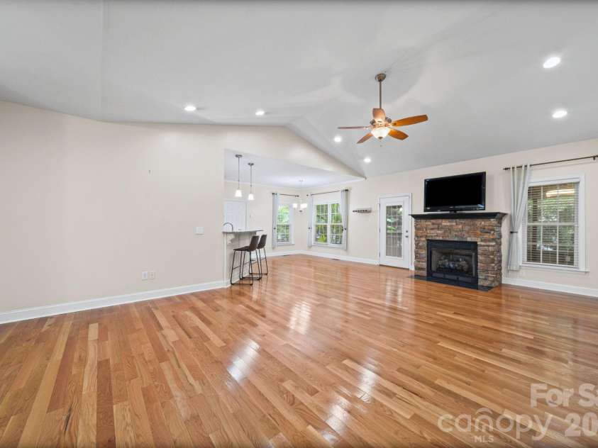 1403 Springhaven Circle, Albemarle, NC 28001.  MLS# CAR4428247, YatesRealty ID 53066. 