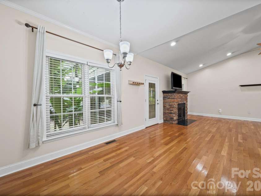 1403 Springhaven Circle, Albemarle, NC 28001.  MLS# CAR4428247, YatesRealty ID 53066. 