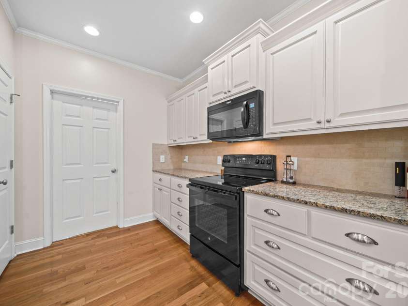 1403 Springhaven Circle, Albemarle, NC 28001.  MLS# CAR4428247, YatesRealty ID 53066. 