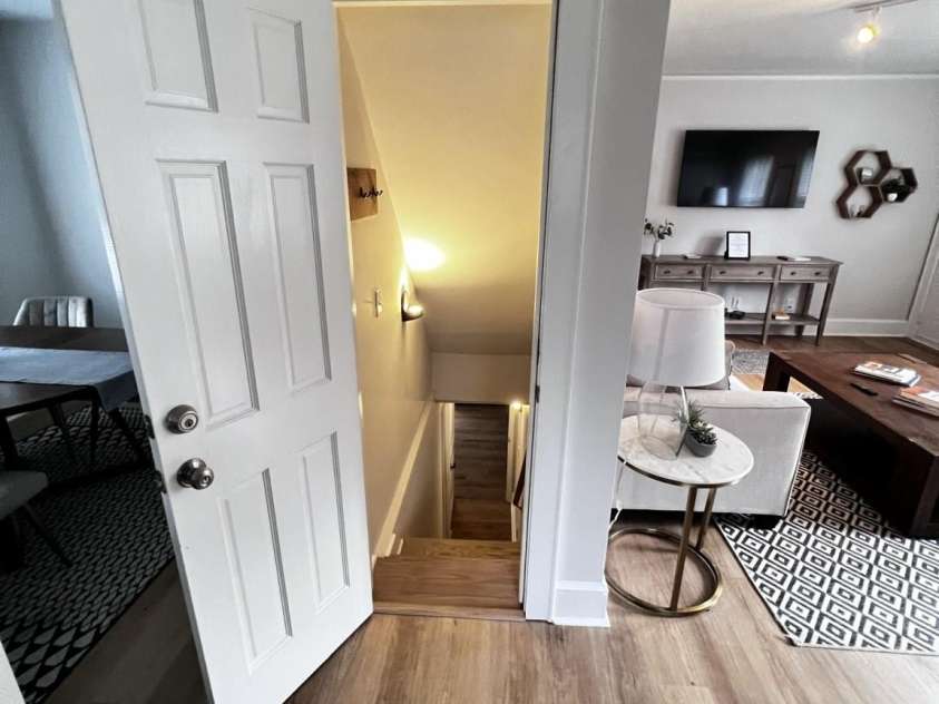 4317 Ruskin Drive, Charlotte, NC 28209.  MLS# CAR4227093, YatesRealty ID 5307. 