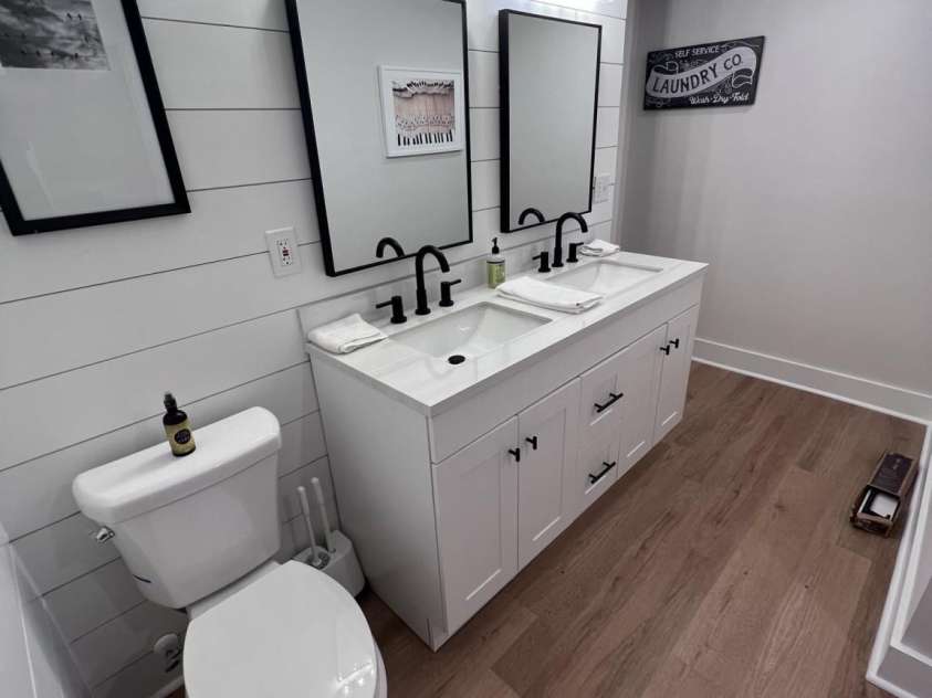 4317 Ruskin Drive, Charlotte, NC 28209.  MLS# CAR4227093, YatesRealty ID 5307. 