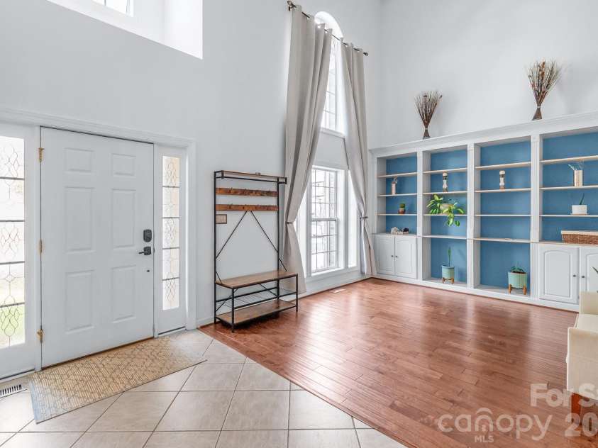 402 Deercross Lane, Waxhaw, NC 28173.  MLS# CAR4424603, YatesRealty ID 53070. 