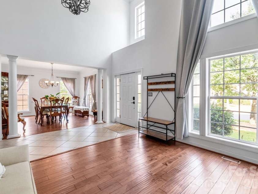 402 Deercross Lane, Waxhaw, NC 28173.  MLS# CAR4424603, YatesRealty ID 53070. 