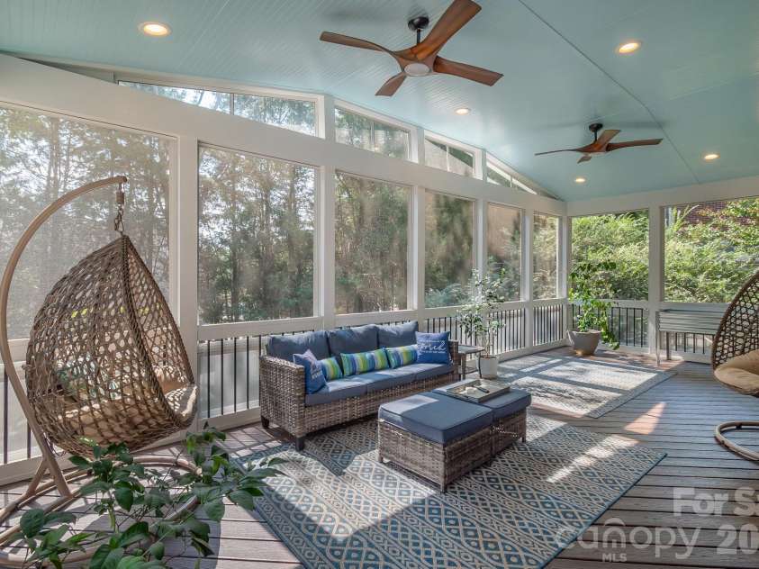 402 Deercross Lane, Waxhaw, NC 28173.  MLS# CAR4424603, YatesRealty ID 53070. 