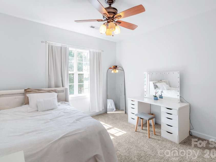 402 Deercross Lane, Waxhaw, NC 28173.  MLS# CAR4424603, YatesRealty ID 53070. 
