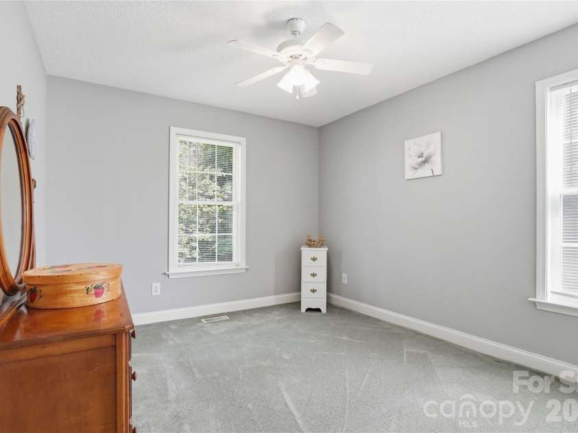 6497 FLY A WAY Drive, Denver, NC 28037.  MLS# CAR4425942, YatesRealty ID 53071. 3RD BEDROOM