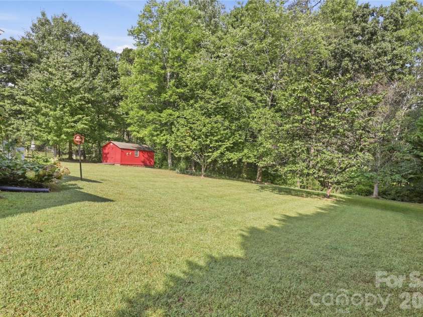 6497 FLY A WAY Drive, Denver, NC 28037.  MLS# CAR4425942, YatesRealty ID 53071. OUTBACK