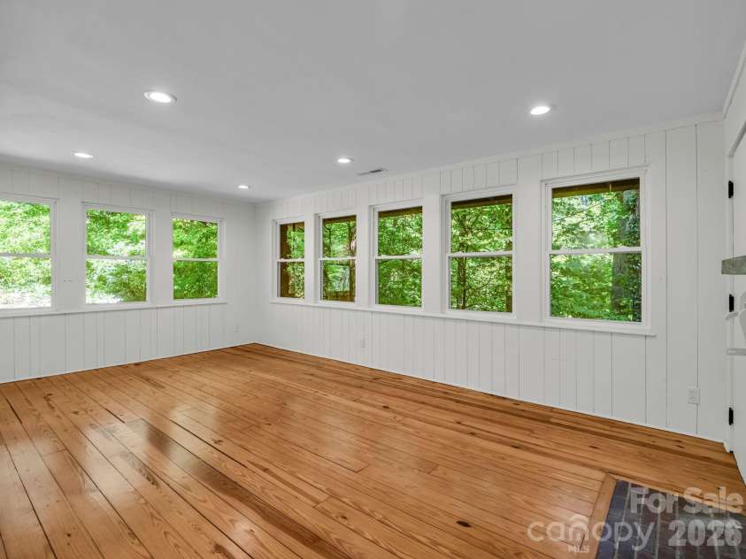 145 Stone Hedge Lane, Tryon, NC 28782.  MLS# CAR4428268, YatesRealty ID 53072. Primary bedroom
