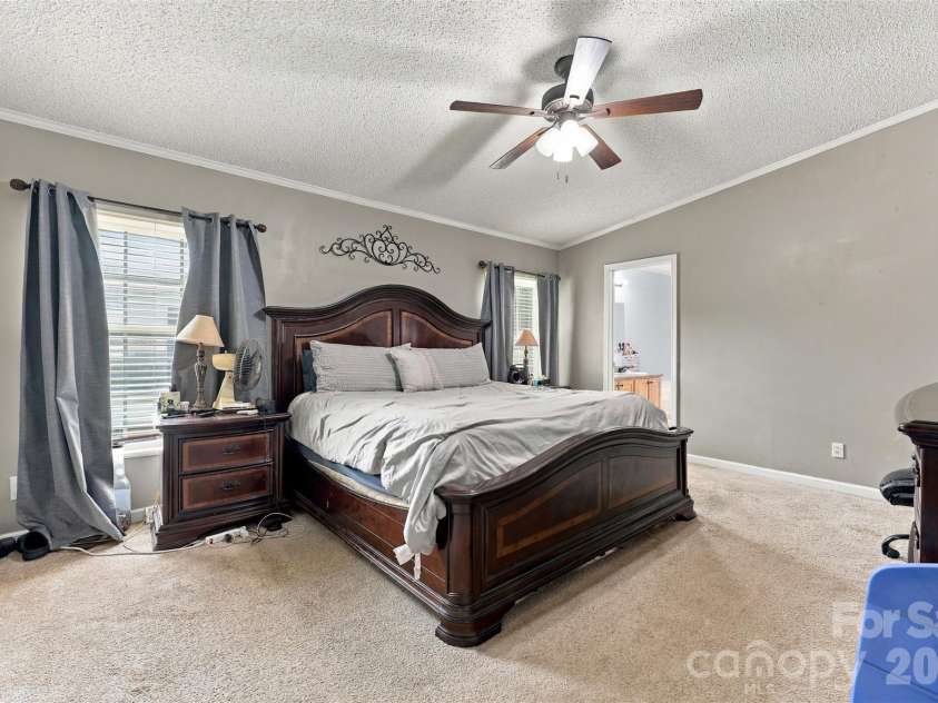 455 Castlewood Circle, Rock Hill, SC 29730.  MLS# CAR4426042, YatesRealty ID 53073. 