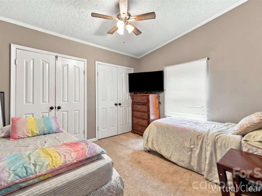 455 Castlewood Circle, Rock Hill, SC 29730.  MLS# CAR4426042, YatesRealty ID 53073. 
