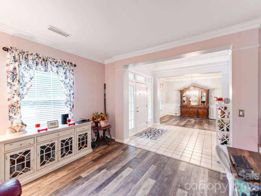 7313 Hannah Alexander Lane, Mint Hill, NC 28227.  MLS# CAR4422881, YatesRealty ID 53079. 