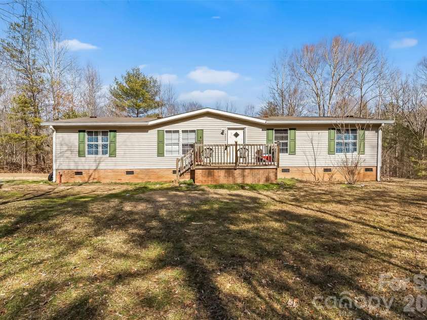 2380 Race Track Street, Morganton, NC 28655.  MLS# CAR4360347, YatesRealty ID 5308. 