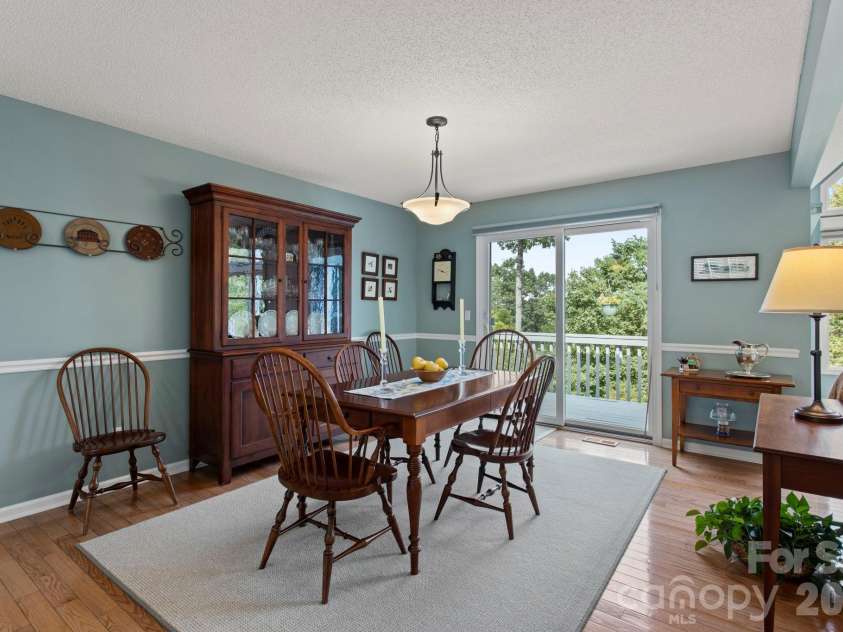 414 Ledgemont Court, Flat Rock, NC 28731.  MLS# CAR4424303, YatesRealty ID 53081. 