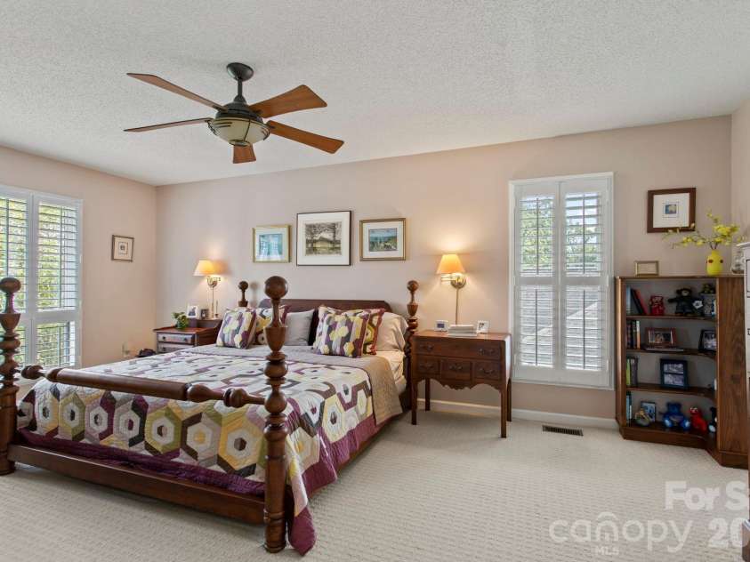 414 Ledgemont Court, Flat Rock, NC 28731.  MLS# CAR4424303, YatesRealty ID 53081. 
