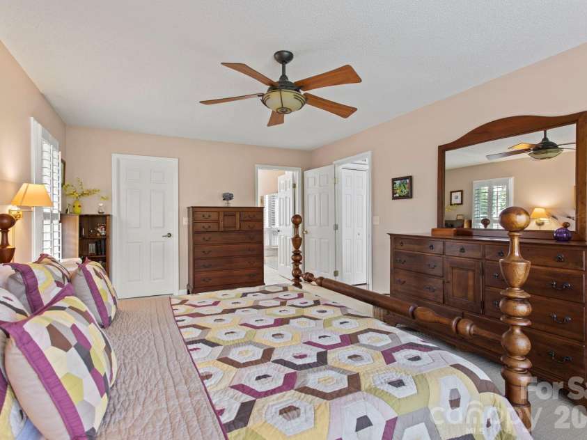 414 Ledgemont Court, Flat Rock, NC 28731.  MLS# CAR4424303, YatesRealty ID 53081. 