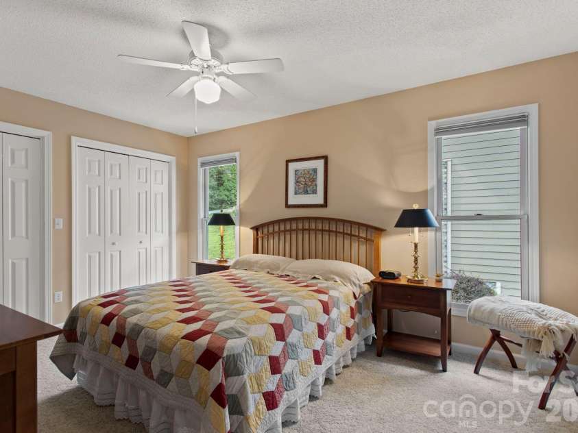 414 Ledgemont Court, Flat Rock, NC 28731.  MLS# CAR4424303, YatesRealty ID 53081. 