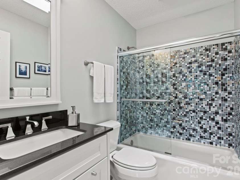414 Ledgemont Court, Flat Rock, NC 28731.  MLS# CAR4424303, YatesRealty ID 53081. 