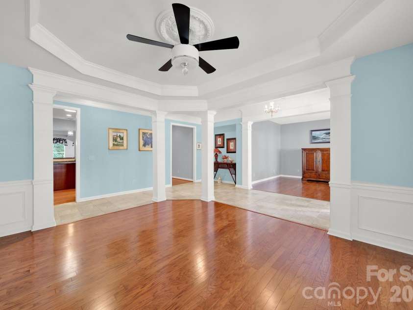 9287 Whistling Straits Drive, Indian Land, SC 29707.  MLS# CAR4427649, YatesRealty ID 53082. 