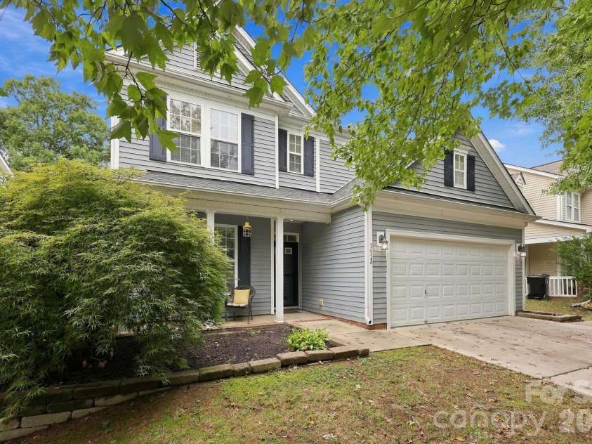1913 Wilburn Park Lane, Charlotte, NC 28269.  MLS# CAR4427334, YatesRealty ID 53085. 