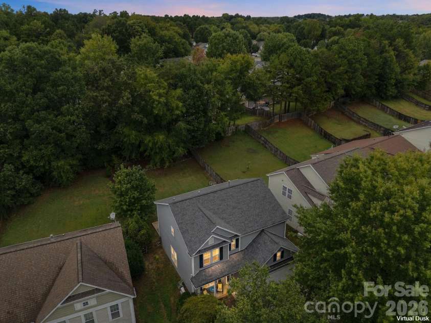 1913 Wilburn Park Lane, Charlotte, NC 28269.  MLS# CAR4427334, YatesRealty ID 53085. 
