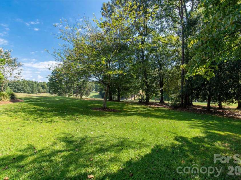 602 Fairway Drive, Fort Mill, SC 29715.  MLS# CAR4426256, YatesRealty ID 53087. 