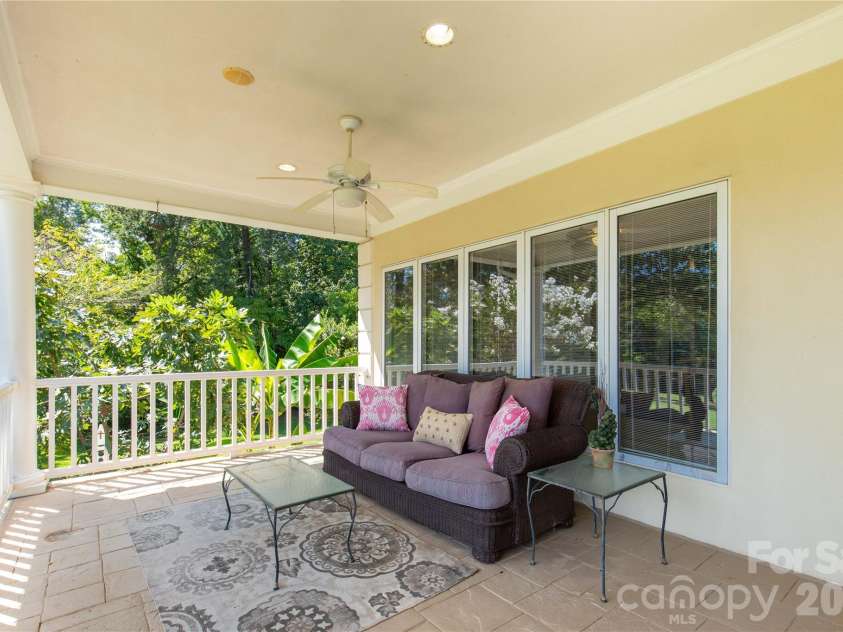 602 Fairway Drive, Fort Mill, SC 29715.  MLS# CAR4426256, YatesRealty ID 53087. 