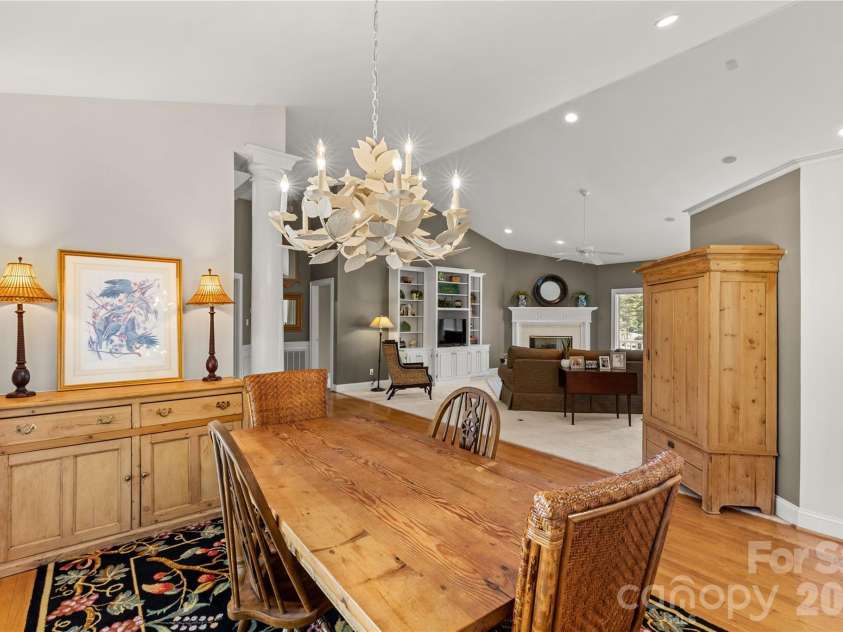 602 Fairway Drive, Fort Mill, SC 29715.  MLS# CAR4426256, YatesRealty ID 53087. 
