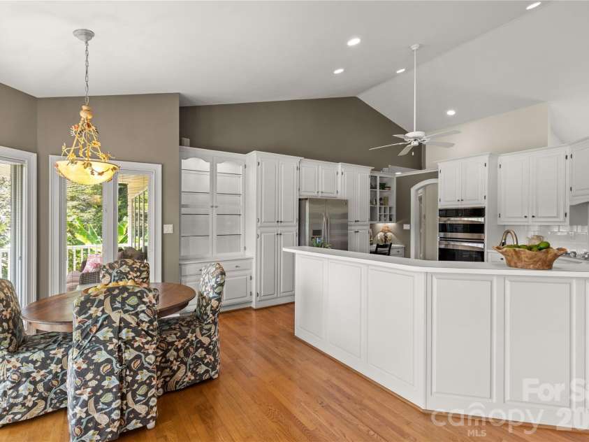 602 Fairway Drive, Fort Mill, SC 29715.  MLS# CAR4426256, YatesRealty ID 53087. 