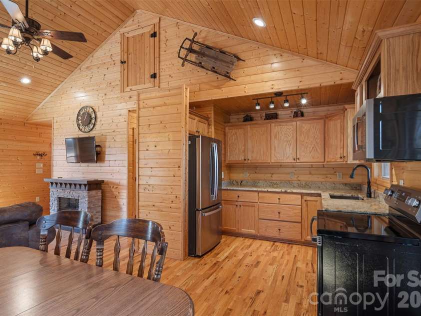 128 Deer Antler Drive, Purlear, NC 28665.  MLS# CAR4360254, YatesRealty ID 5309. 