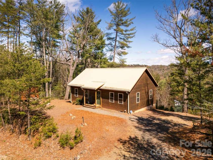 128 Deer Antler Drive, Purlear, NC 28665.  MLS# CAR4360254, YatesRealty ID 5309. 