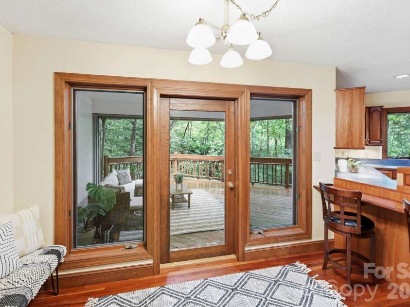 9 Laurel Forest Drive, Horse Shoe, NC 28742.  MLS# CAR4426914, YatesRealty ID 53092. 