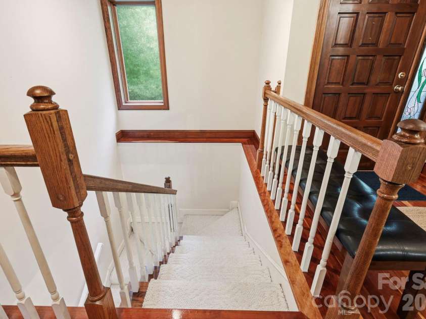 9 Laurel Forest Drive, Horse Shoe, NC 28742.  MLS# CAR4426914, YatesRealty ID 53092. 