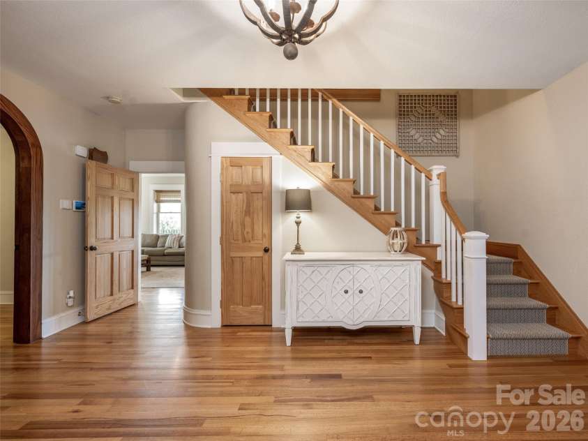 3 Blue Heron Drive, Fletcher, NC 28732.  MLS# CAR4423968, YatesRealty ID 53098. 