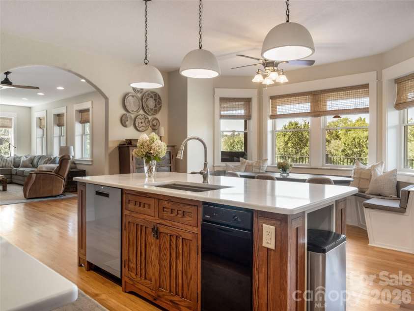3 Blue Heron Drive, Fletcher, NC 28732.  MLS# CAR4423968, YatesRealty ID 53098. 
