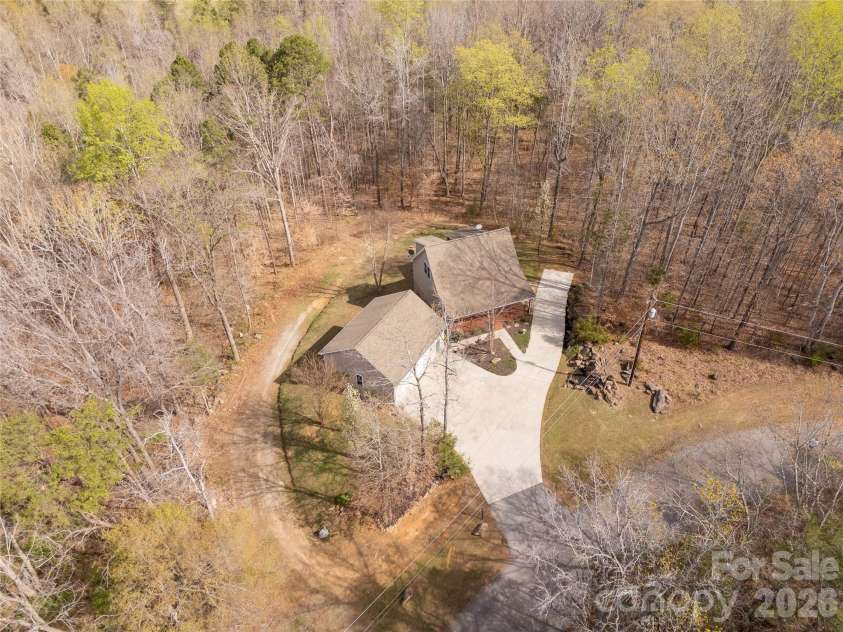 1890 Davis Circle, Clover, SC 29710.  MLS# CAR4359523, YatesRealty ID 5310. 
