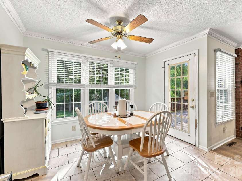 303 Deerfield Circle, Salisbury, NC 28147.  MLS# CAR4428608, YatesRealty ID 53100. 