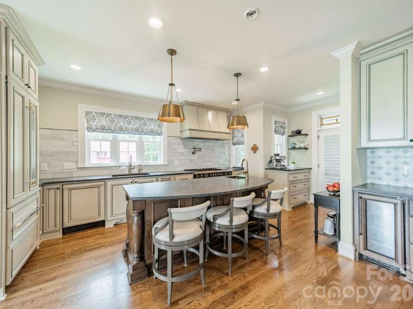 2370 Anns Loop, Liberty Hill, SC 29074.  MLS# CAR4420122, YatesRealty ID 53103. 