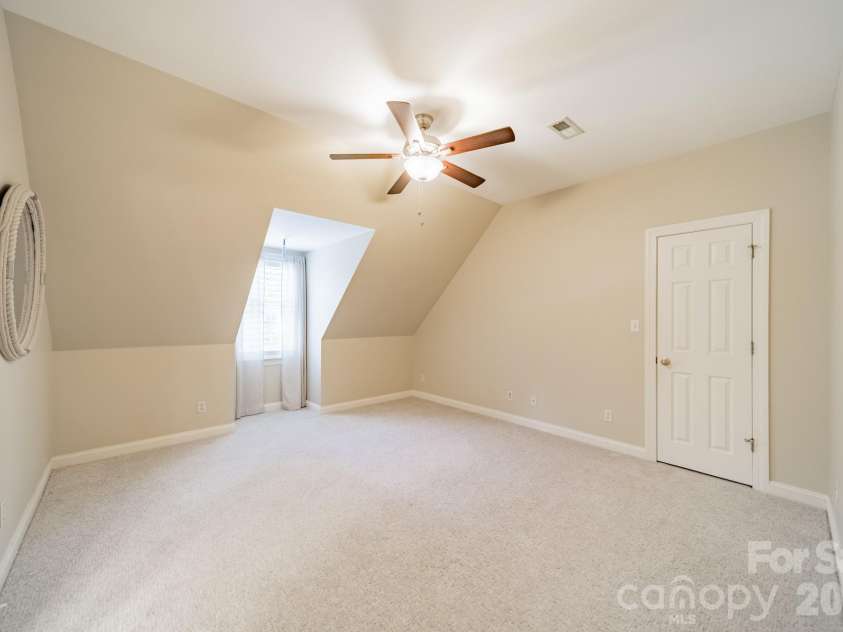 2370 Anns Loop, Liberty Hill, SC 29074.  MLS# CAR4420122, YatesRealty ID 53103. 
