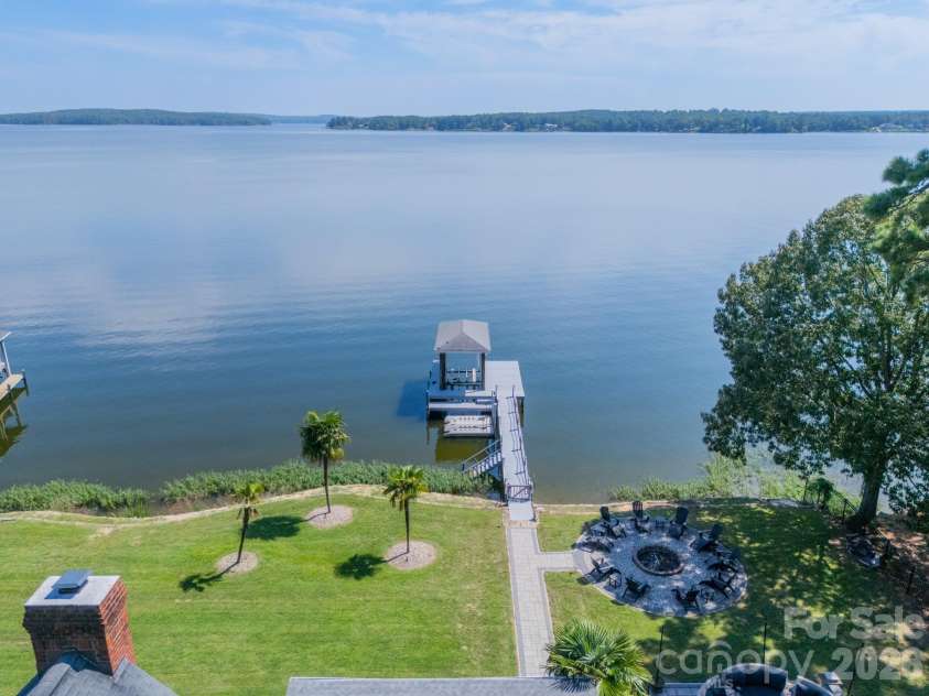 2370 Anns Loop, Liberty Hill, SC 29074.  MLS# CAR4420122, YatesRealty ID 53103. 