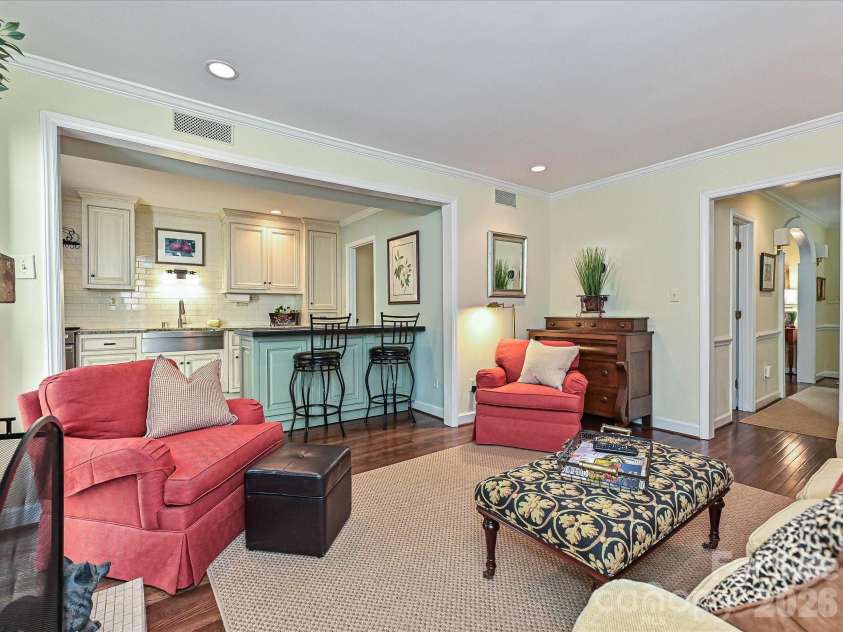 4313 Silo Lane, Charlotte, NC 28226.  MLS# CAR4428423, YatesRealty ID 53106. 