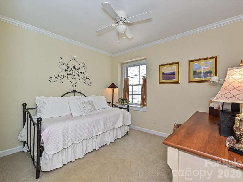 4313 Silo Lane, Charlotte, NC 28226.  MLS# CAR4428423, YatesRealty ID 53106. 