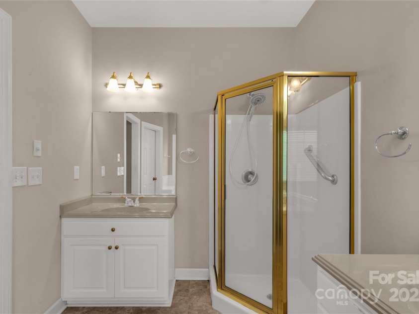 1200 Craig Avenue, Lancaster, SC 29720.  MLS# CAR4228364, YatesRealty ID 5311. 