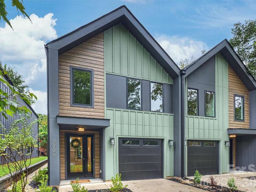 2705 Catalina Avenue, Charlotte, NC 28206.  MLS# CAR4427868, YatesRealty ID 53111. 