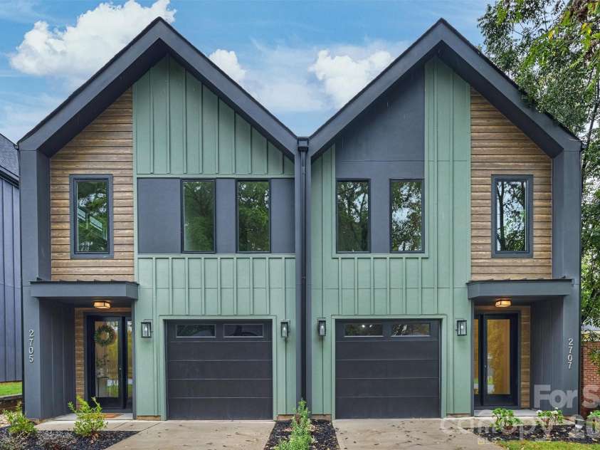 2705 Catalina Avenue, Charlotte, NC 28206.  MLS# CAR4427868, YatesRealty ID 53111. 