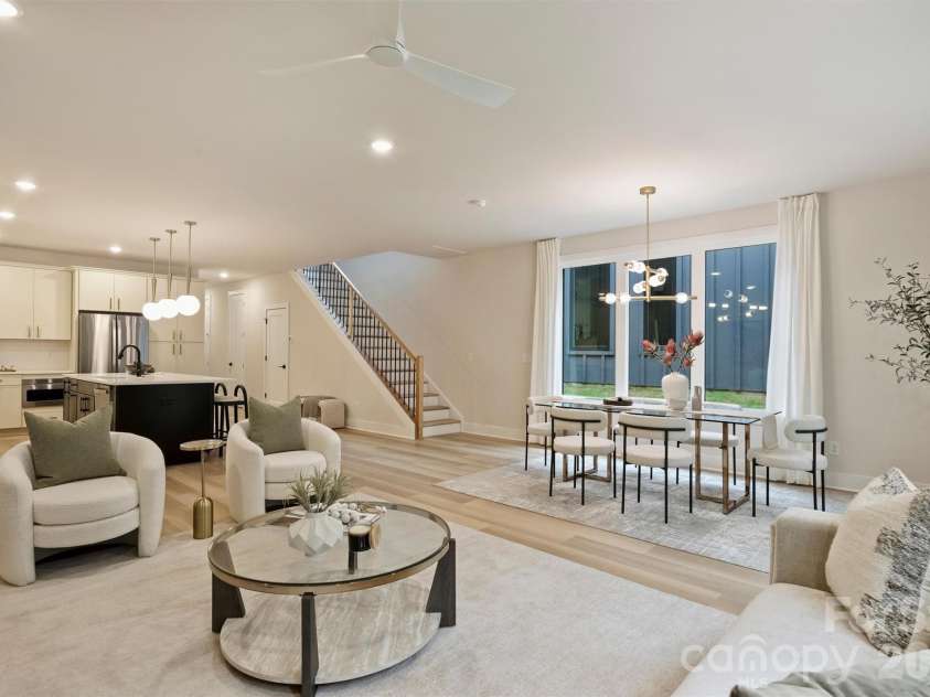 2705 Catalina Avenue, Charlotte, NC 28206.  MLS# CAR4427868, YatesRealty ID 53111. 