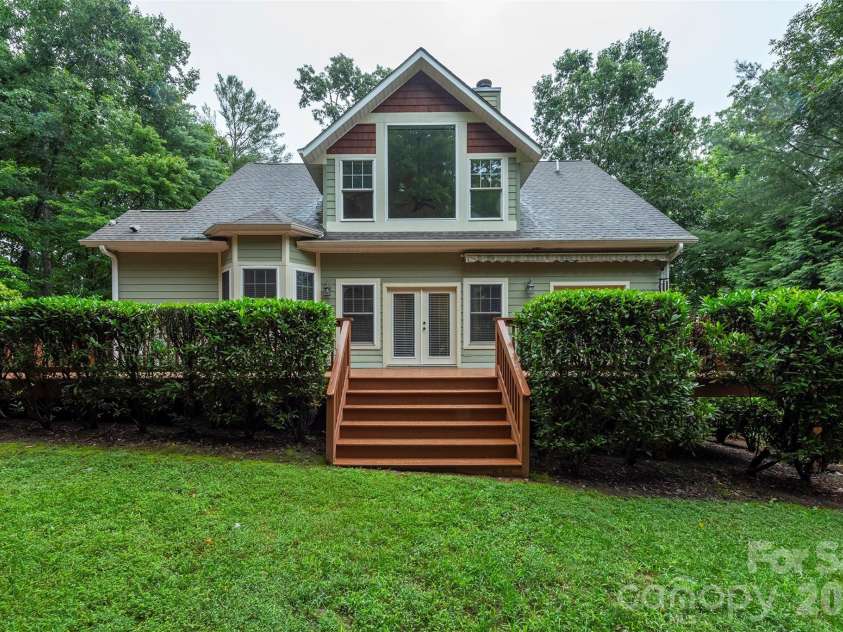 25 Deer Trail Way, Fairview, NC 28730.  MLS# CAR4428535, YatesRealty ID 53113. 