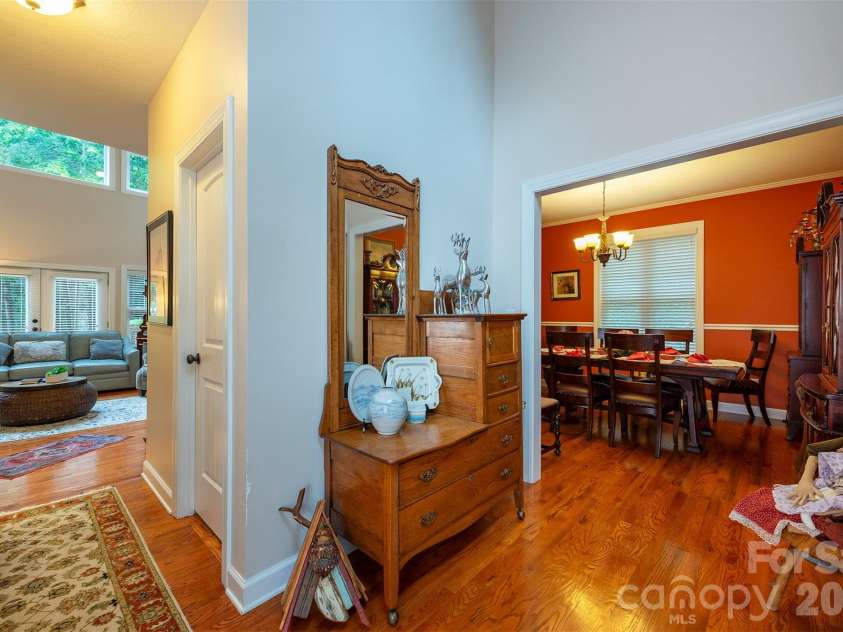 25 Deer Trail Way, Fairview, NC 28730.  MLS# CAR4428535, YatesRealty ID 53113. 